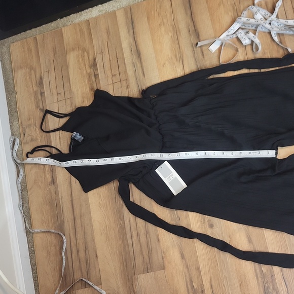 LEMITE Black Wrap Top Adjustable Strap Waist Sash Wide Acordian Leg Jumpsuit - Picture 15 of 16